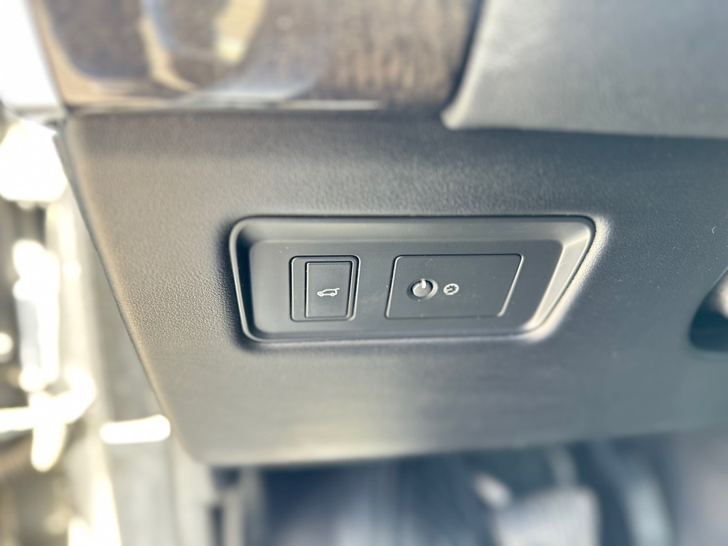 2020 Land Rover Range Rover Sport Image 15