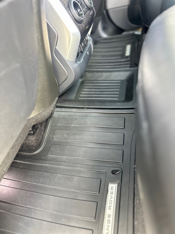 2020 Land Rover Range Rover Sport Image 29