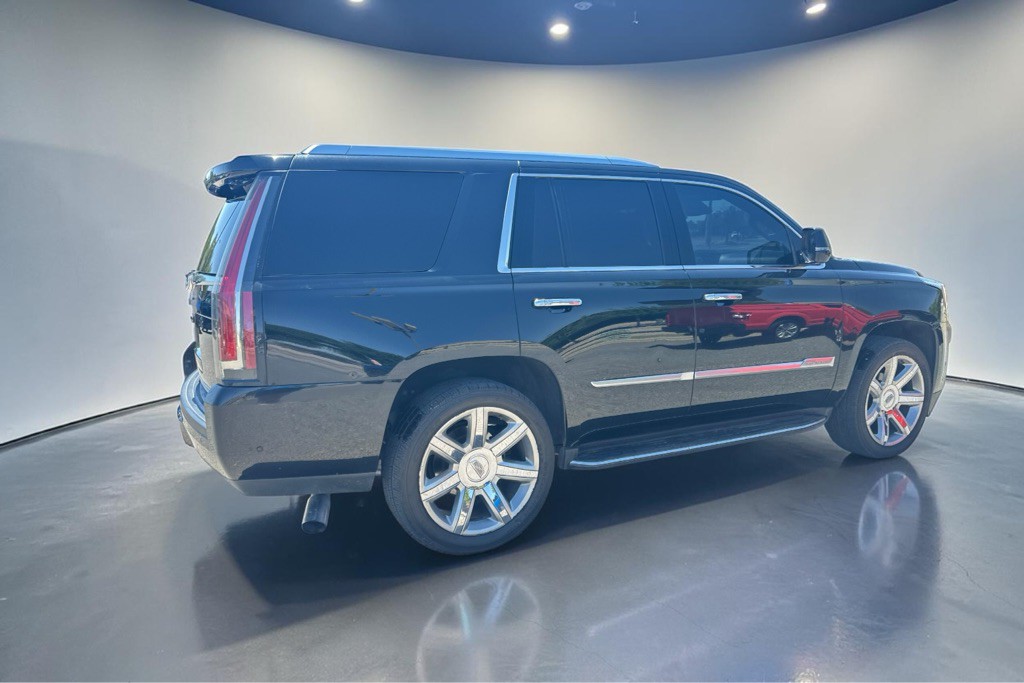 2020 Cadillac Escalade Image 10