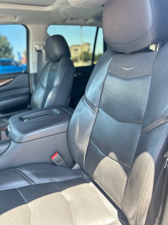 2020 Cadillac Escalade Image 18