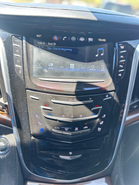 2020 Cadillac Escalade Image 21