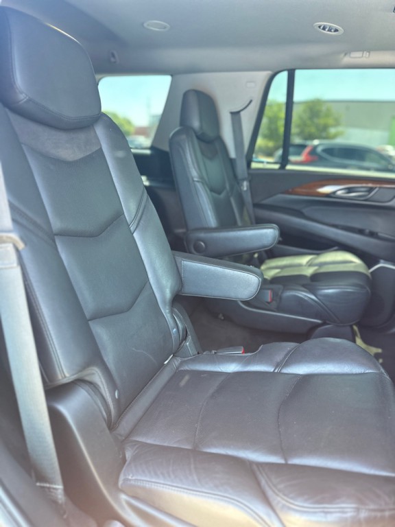 2020 Cadillac Escalade Image 28