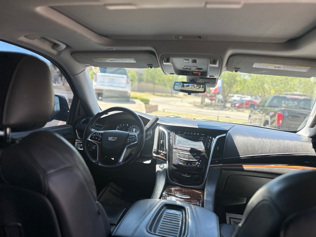 2020 Cadillac Escalade Image 30