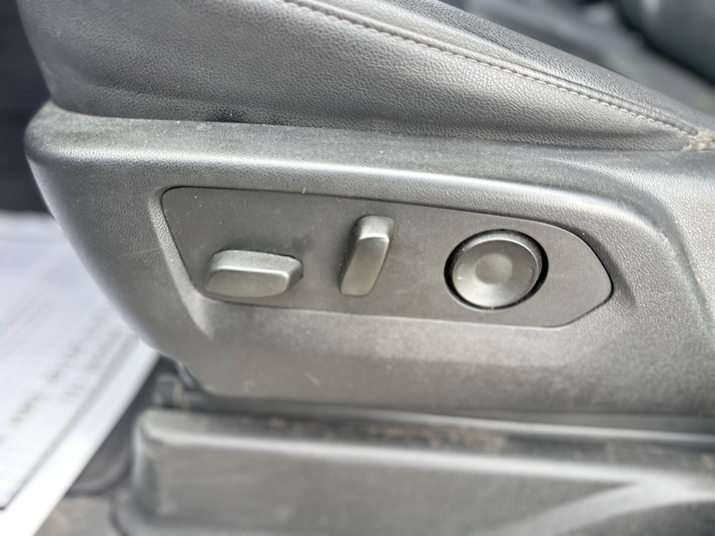 2022 Chevrolet Suburban Image 17