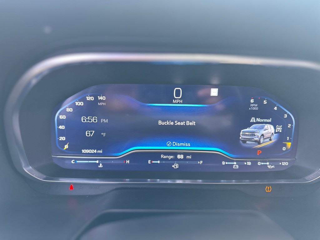 2022 Chevrolet Suburban Image 21