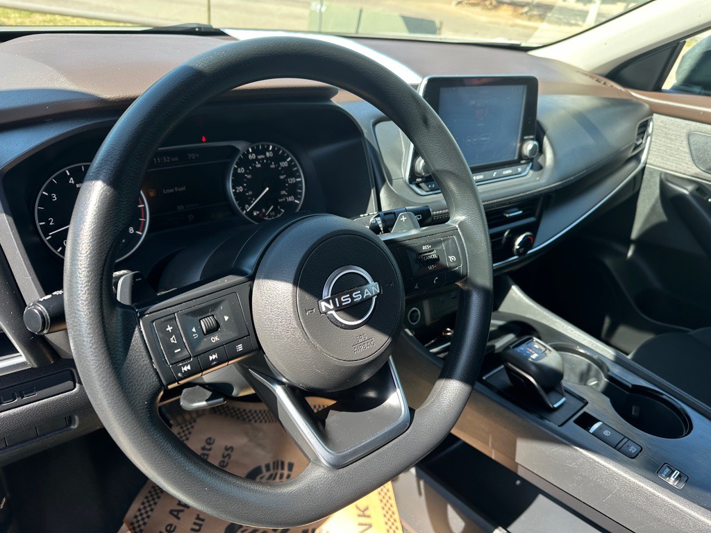 2023 Nissan Rogue Image 18