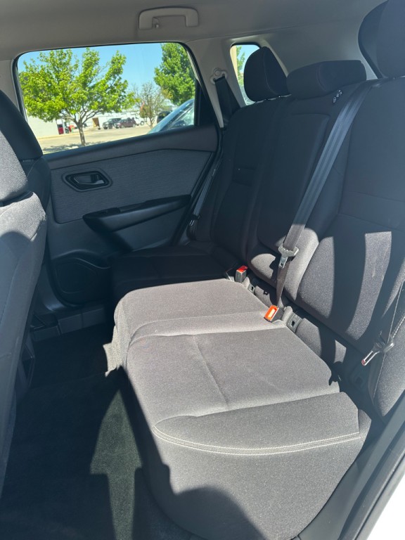 2023 Nissan Rogue Image 28