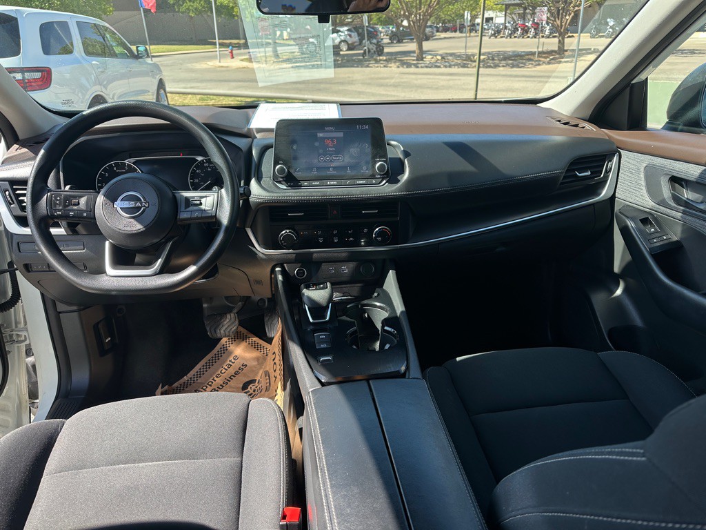 2023 Nissan Rogue Image 31