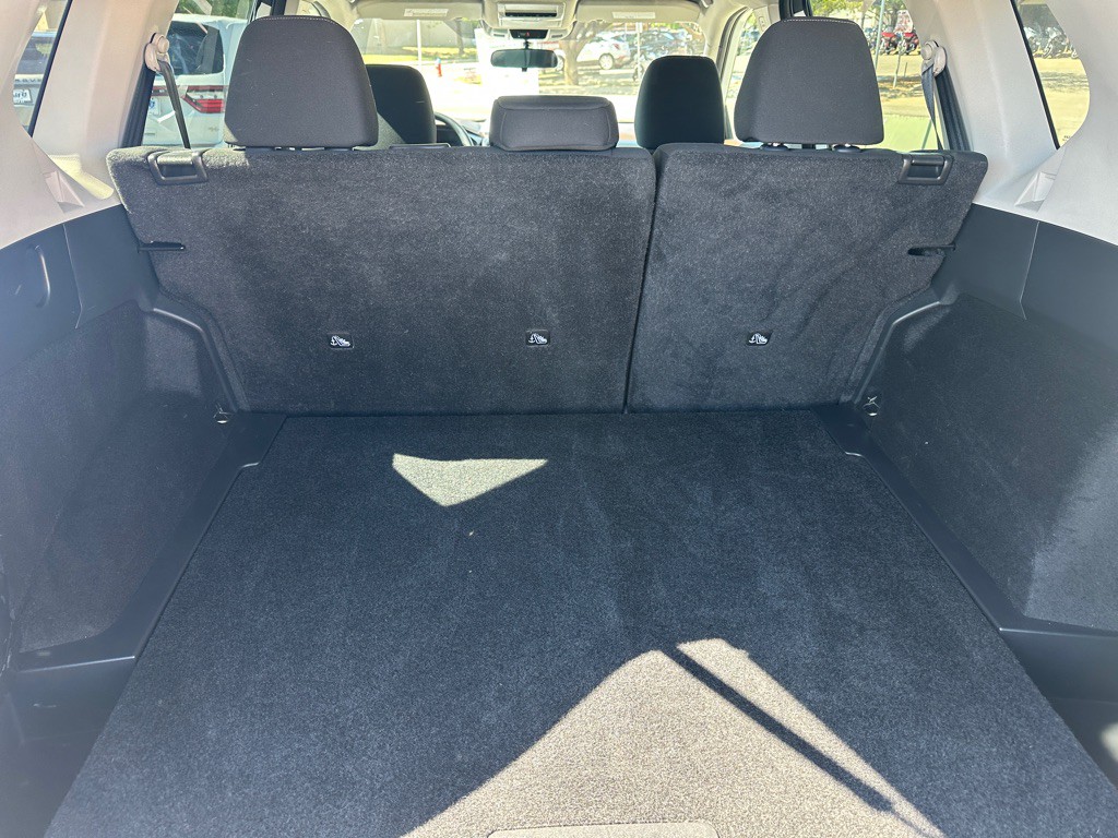 2023 Nissan Rogue Image 32