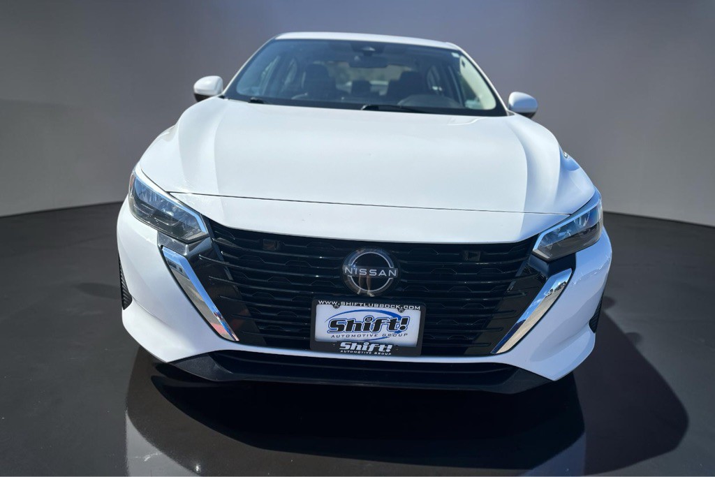 2024 Nissan Sentra Image 2