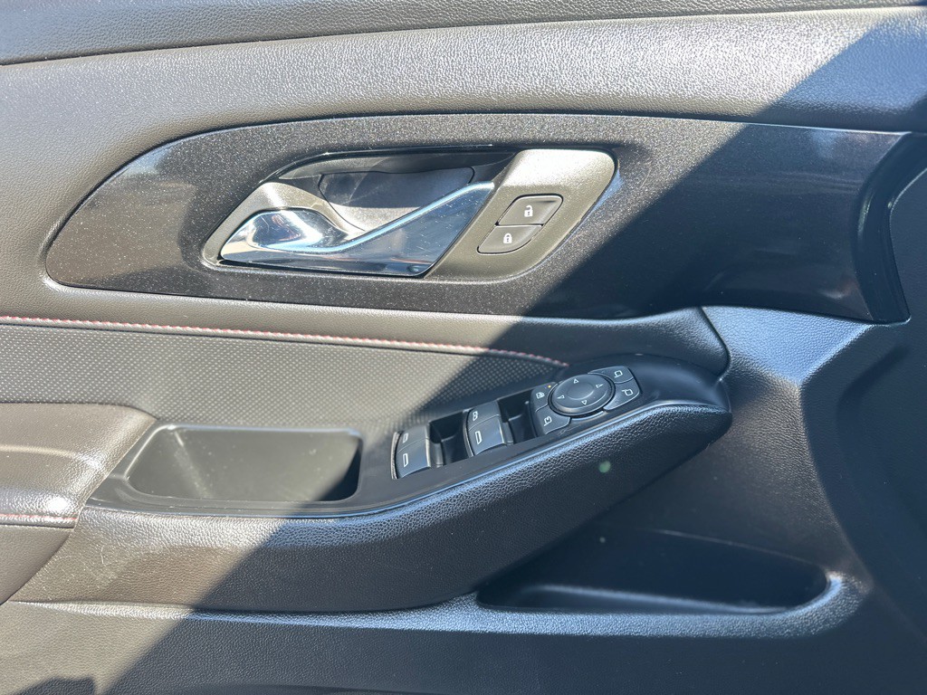 2023 Chevrolet Traverse Image 15