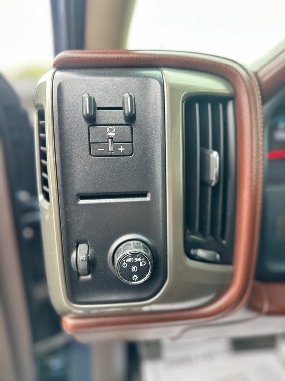 2017 Chevrolet Silverado 1500 Image 16
