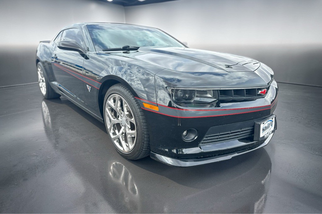 2015 Chevrolet Camaro Image 1