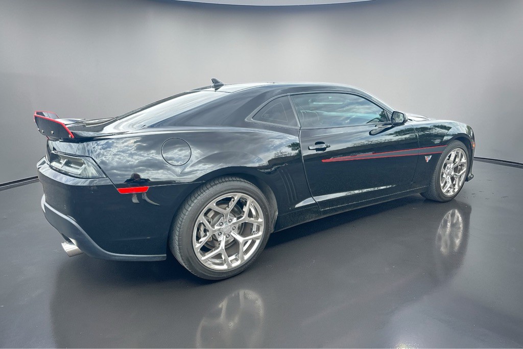 2015 Chevrolet Camaro Image 10