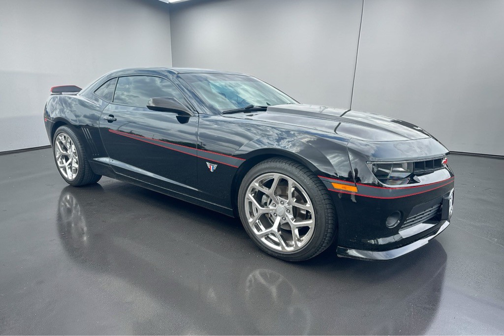 2015 Chevrolet Camaro Image 12