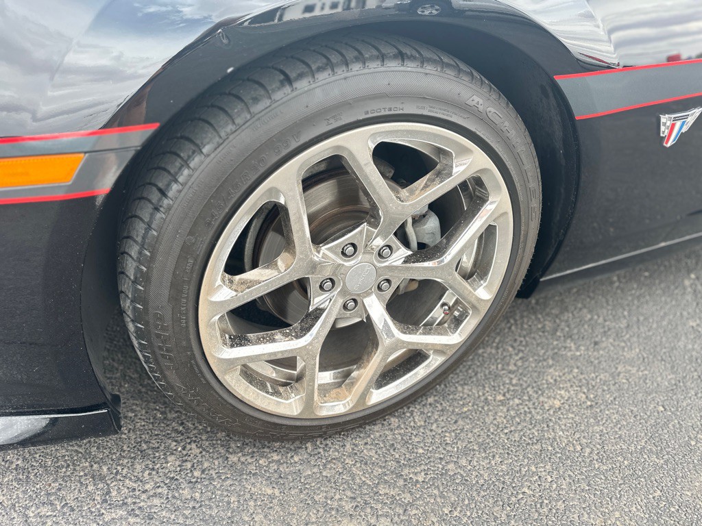 2015 Chevrolet Camaro Image 13