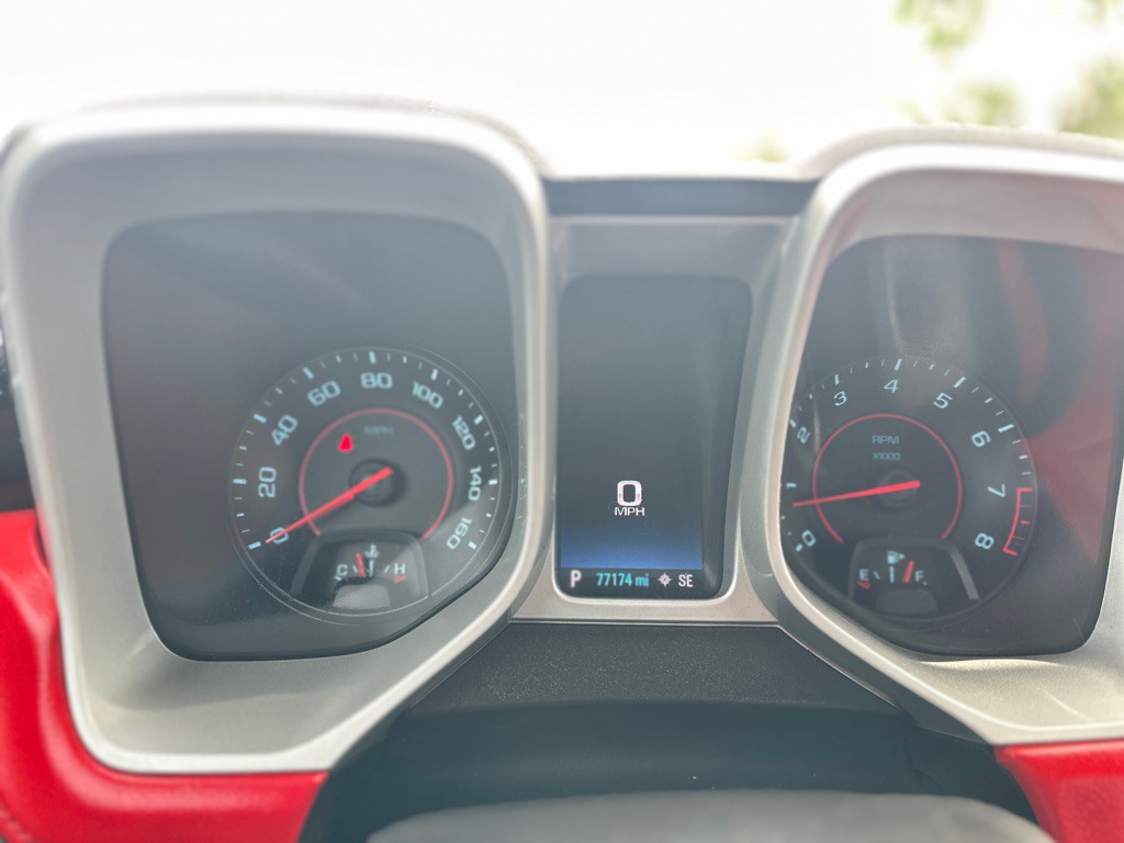 2015 Chevrolet Camaro Image 20