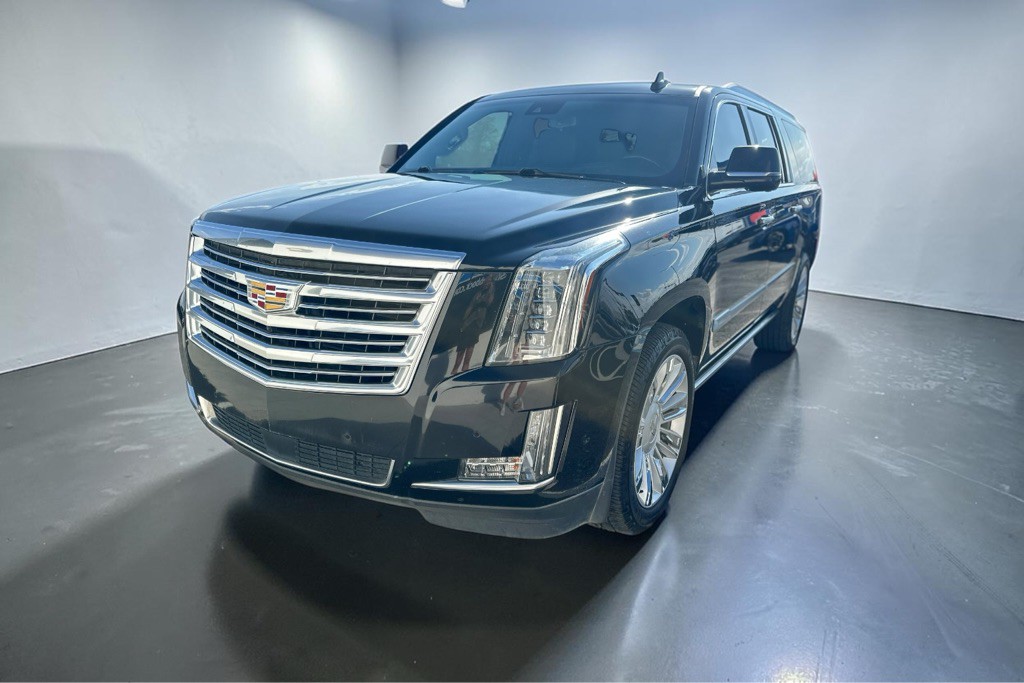 2018 Cadillac Escalade Image 3