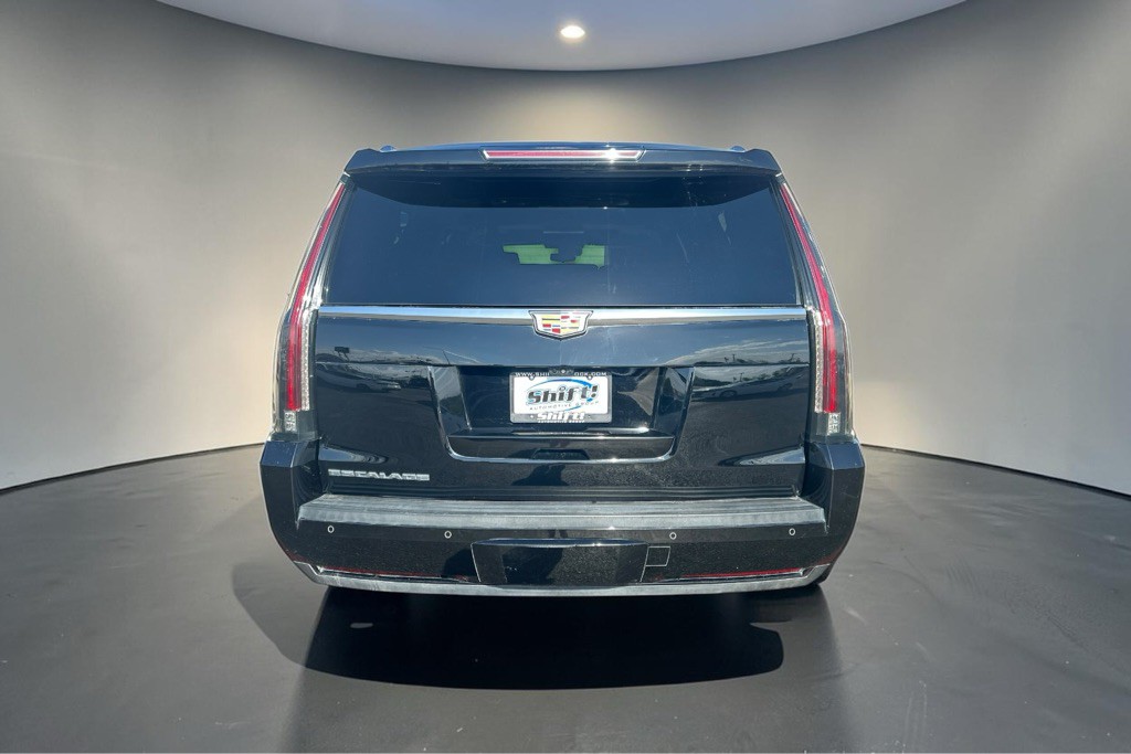 2018 Cadillac Escalade Image 8