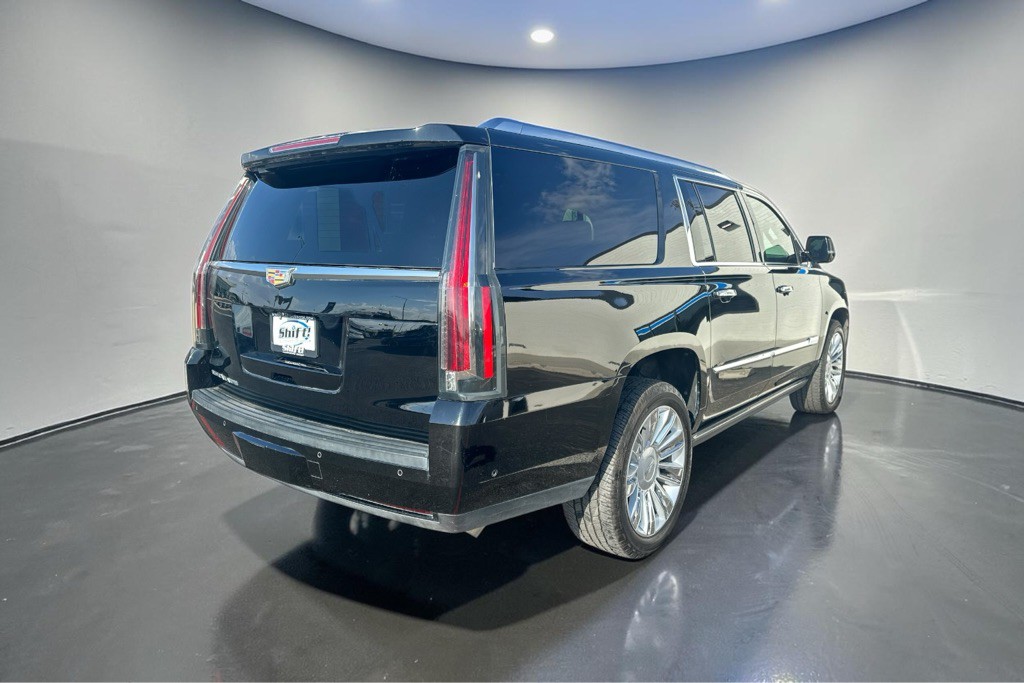 2018 Cadillac Escalade Image 9