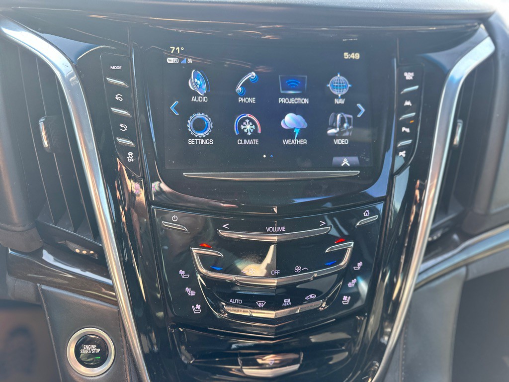 2018 Cadillac Escalade Image 23