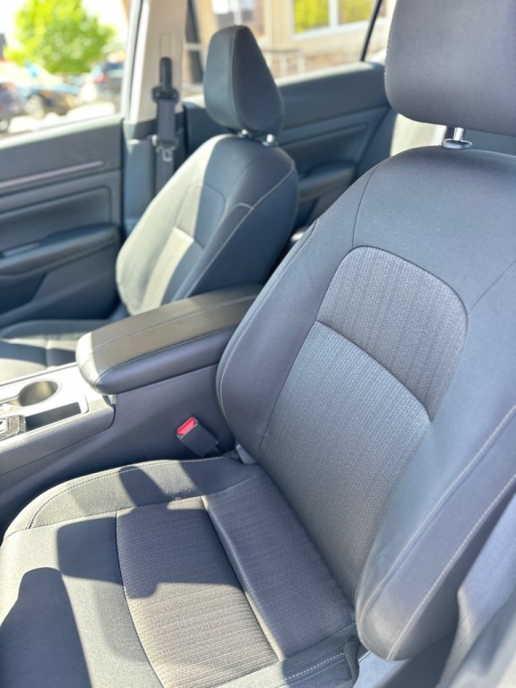 2025 Nissan Altima Image 15