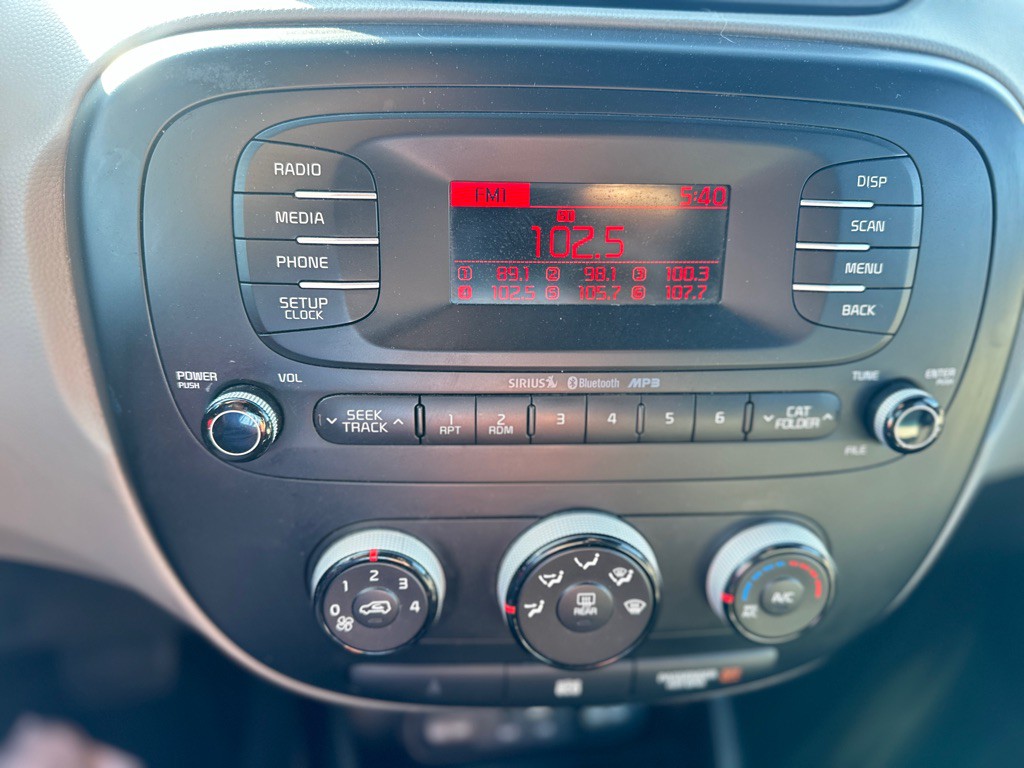2016 Kia Soul Image 20