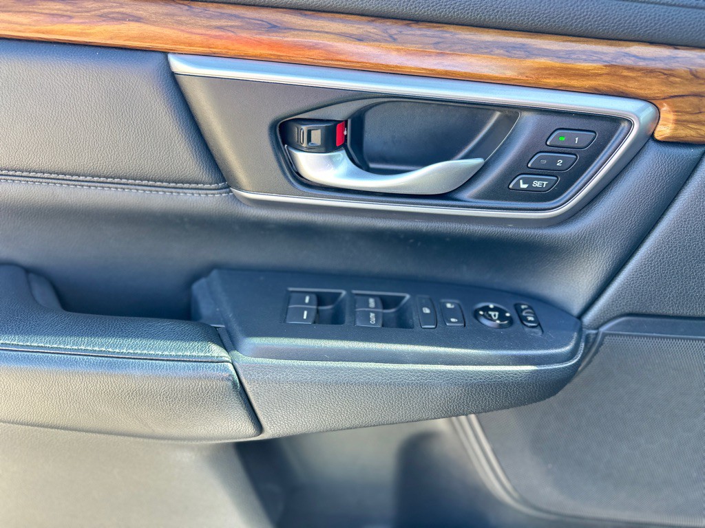2017 Honda CR-V Image 14