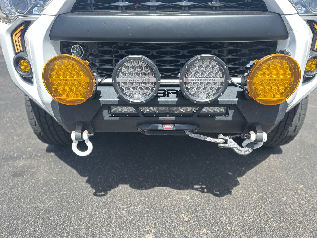 2017 Toyota 4Runner Image 22