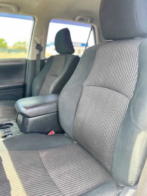 2017 Toyota 4Runner Image 29