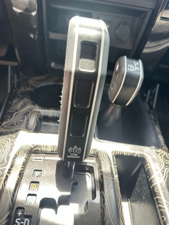 2017 Toyota 4Runner Image 38