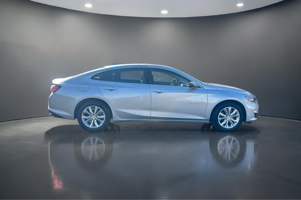 2020 Chevrolet Malibu Image 11