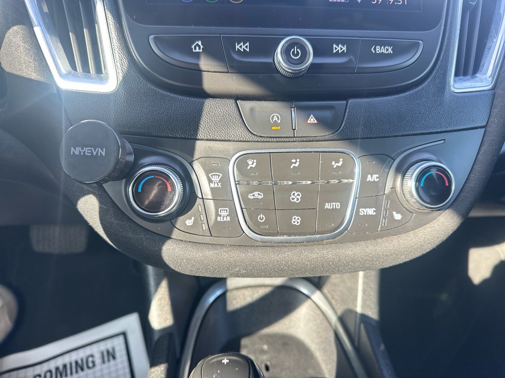 2020 Chevrolet Malibu Image 19