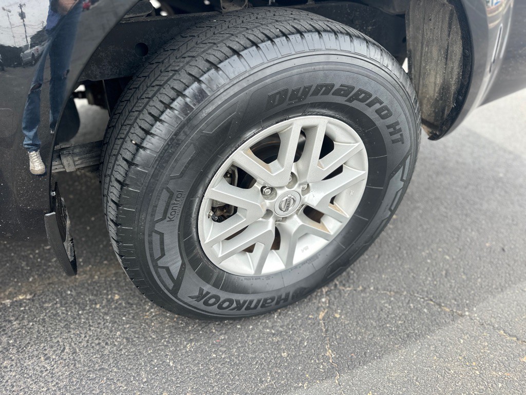 2019 Nissan Frontier Image 13