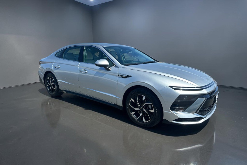 2025 Hyundai Sonata Image 12
