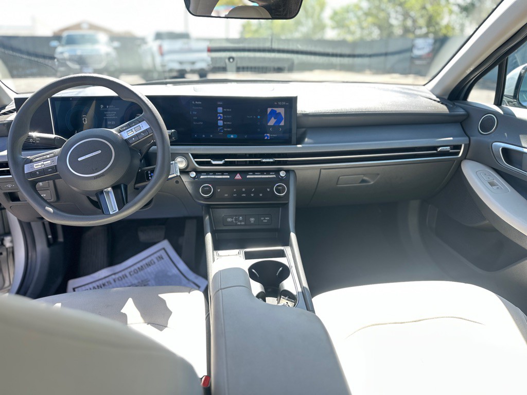 2025 Hyundai Sonata Image 31