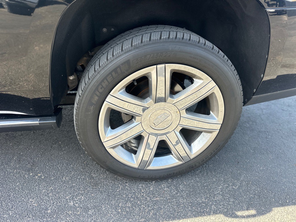 2019 Cadillac Escalade Image 13