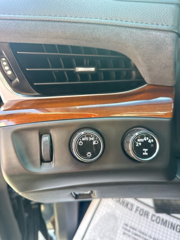 2019 Cadillac Escalade Image 16