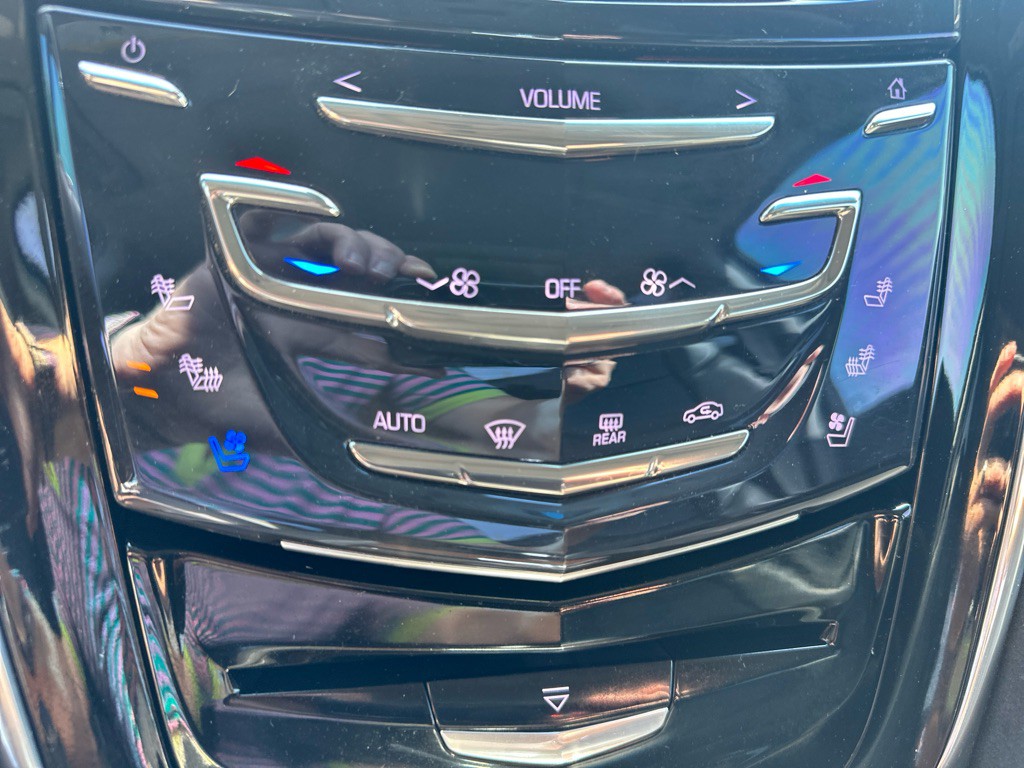 2019 Cadillac Escalade Image 22