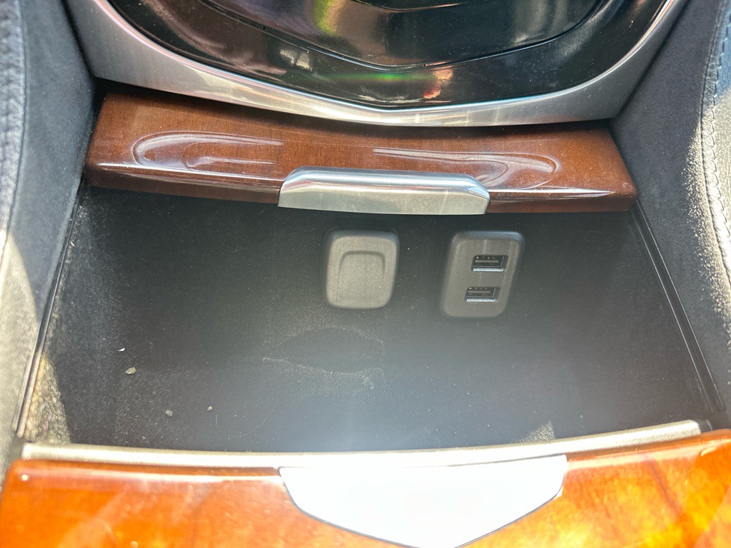 2019 Cadillac Escalade Image 24