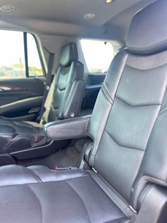 2019 Cadillac Escalade Image 27