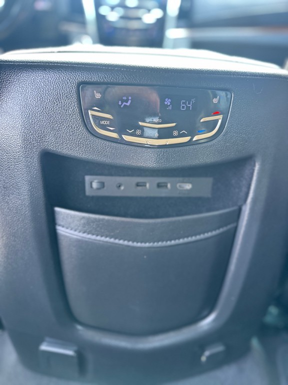2019 Cadillac Escalade Image 28
