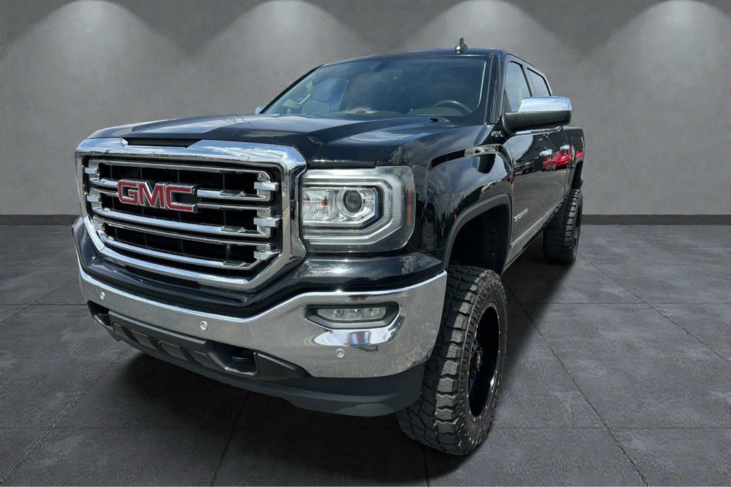 2018 GMC Sierra Image 3
