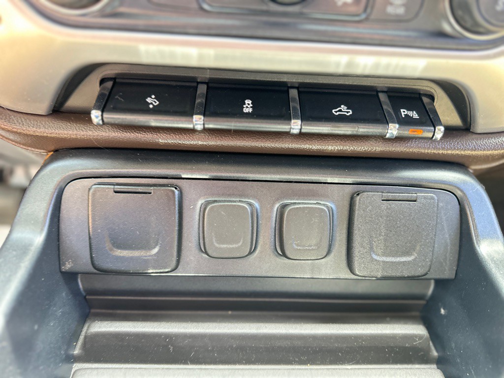 2018 GMC Sierra Image 22