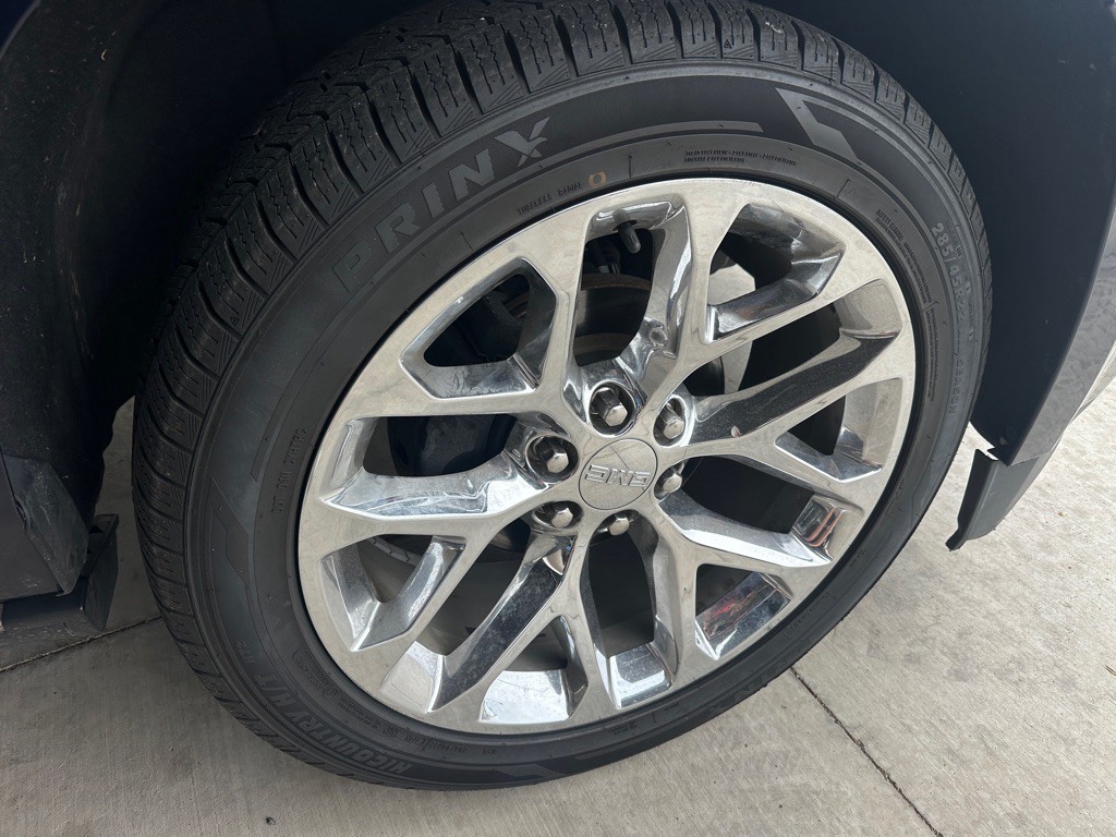 2019 GMC Yukon Image 13
