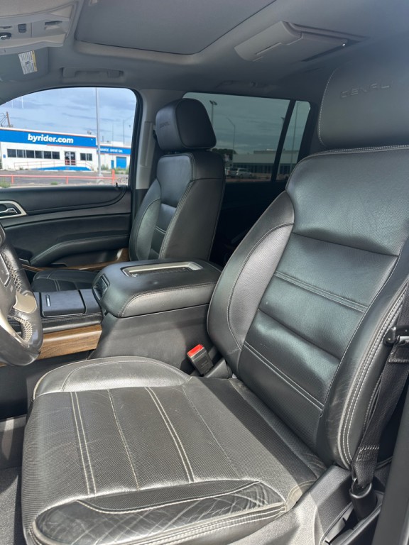 2019 GMC Yukon Image 16