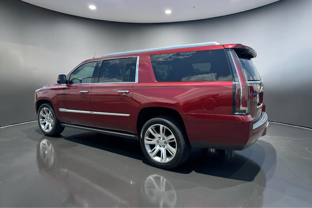 2018 Cadillac Escalade Image 6