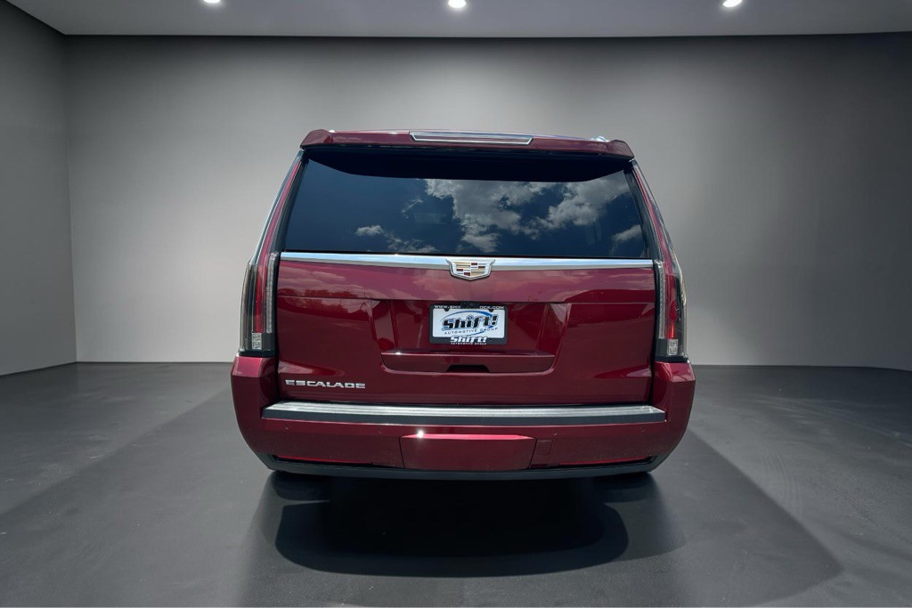 2018 Cadillac Escalade Image 8