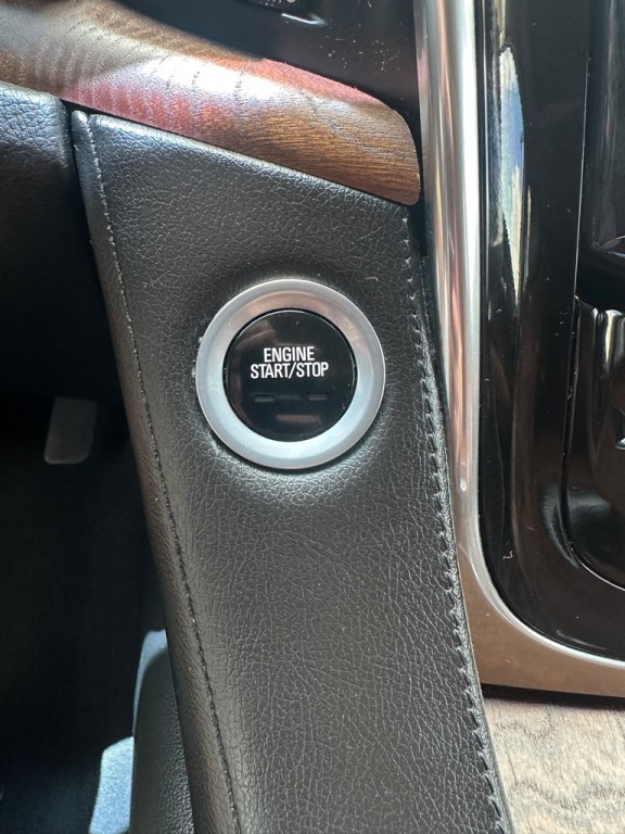 2018 Cadillac Escalade Image 23