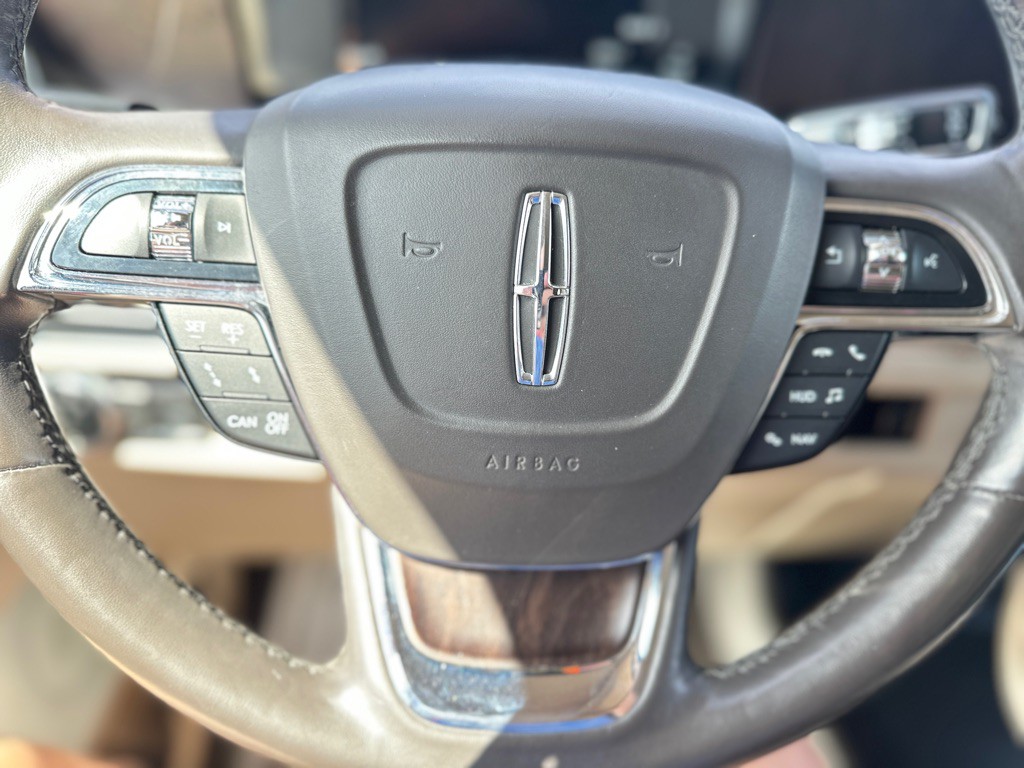 2019 Lincoln Navigator Image 20